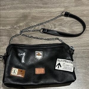 Stylish Black Crossbody Bag with Chain Strap